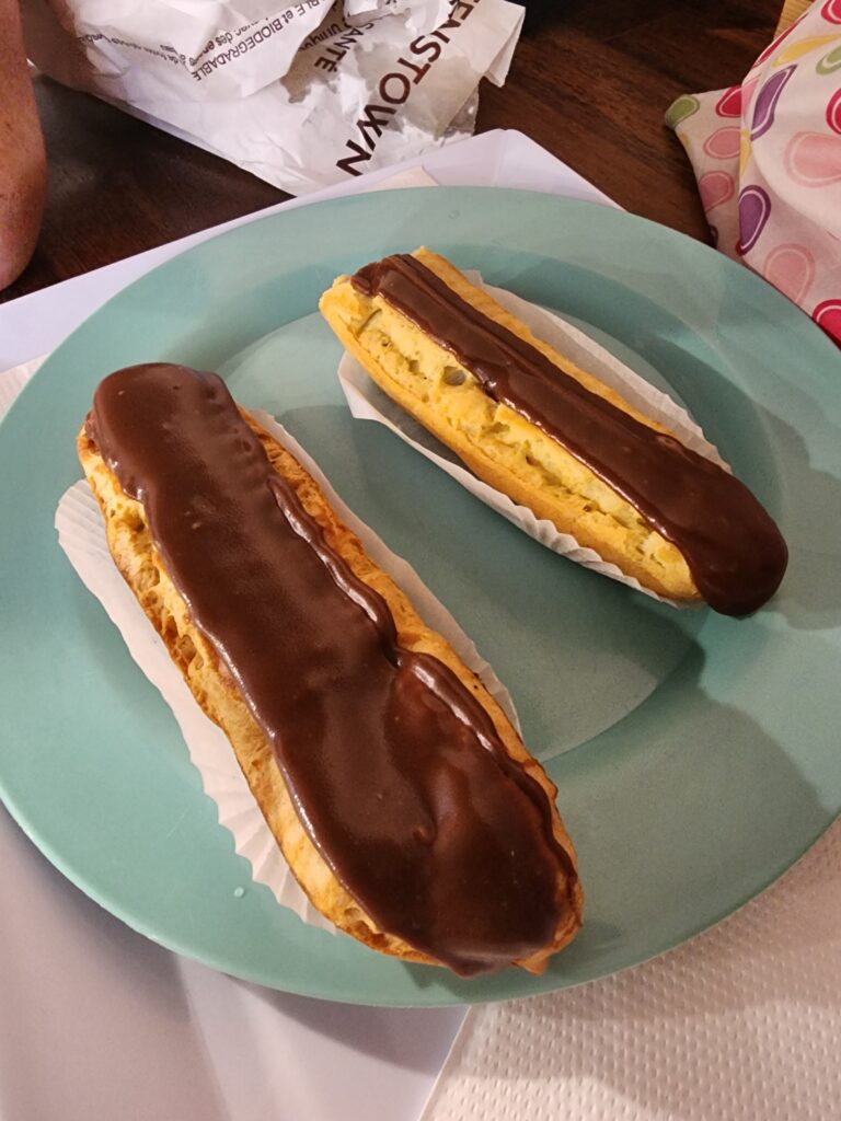 2 chocolate eclairs